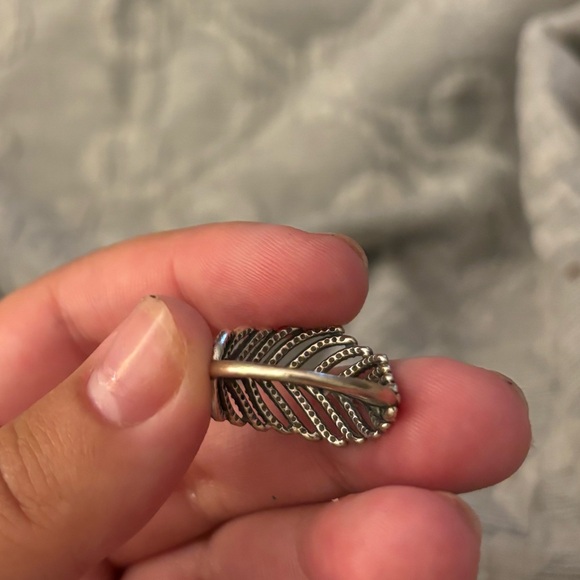 PANDORA feather ring 🪶 - Picture 2 of 3